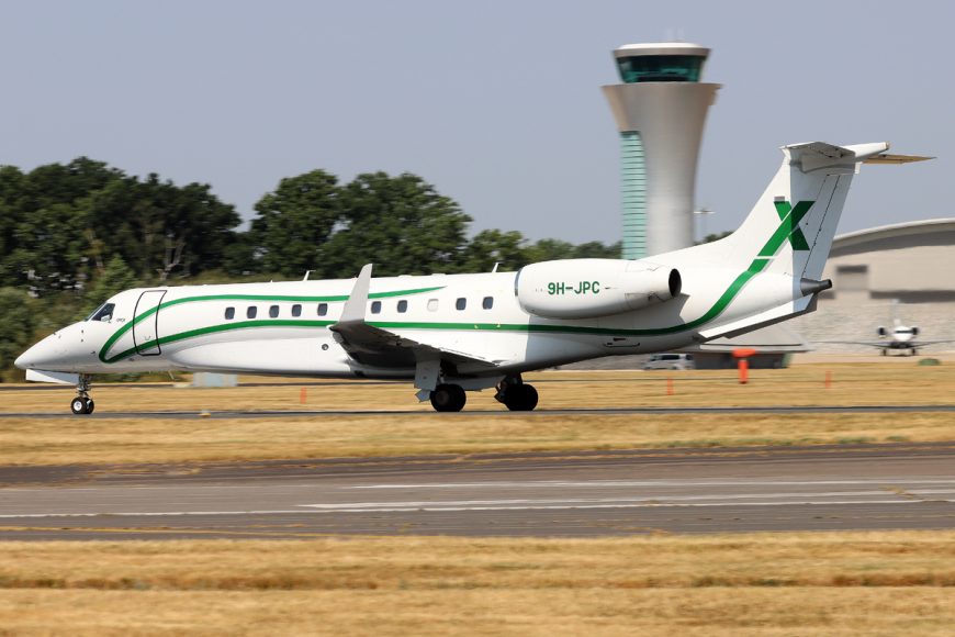 Farnborough looks to increase bizav traffic